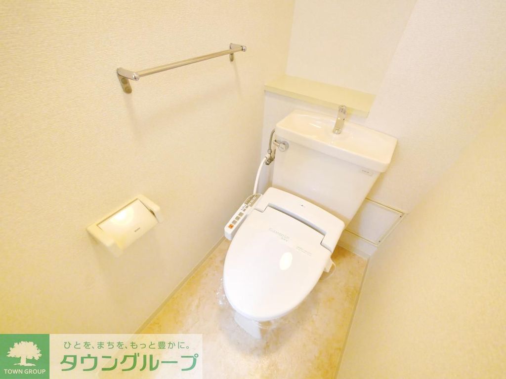 トイレ　同物件別部屋写真