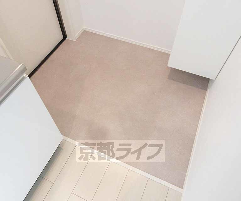 玄関　広く明るい玄関です！