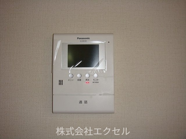 セキュリティ　モニタ付きのインターホンです。