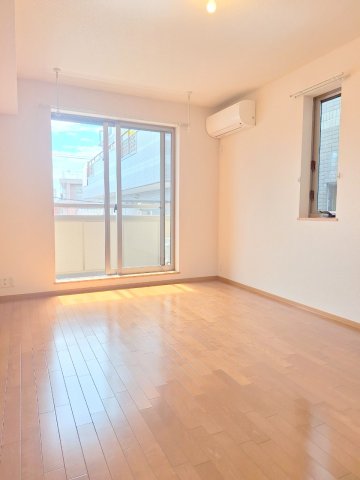居室・リビング　★明るいお部屋★
