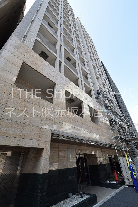 建物外観　「六本木一丁目」駅、徒歩３分