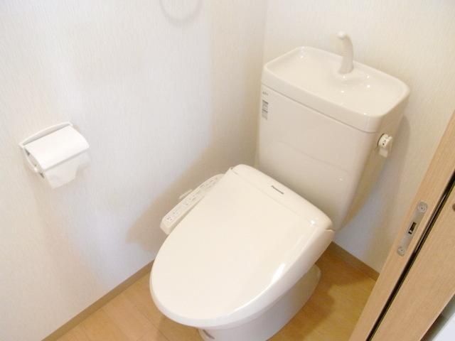 トイレ　★暖房温水洗浄便座★