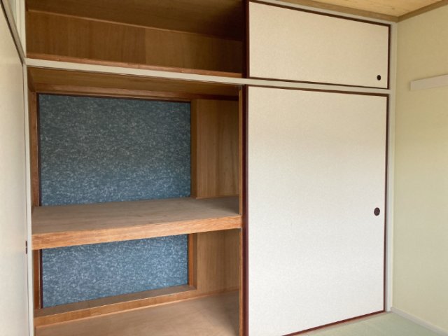 収納　※反転タイプの写真です。