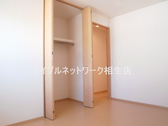 収納　同型モデル