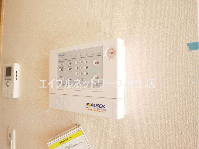 セキュリティ　同型モデル