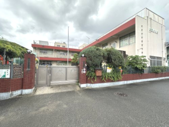 幼稚園・保育園　若葉保育園（幼稚園・保育園）まで1256m