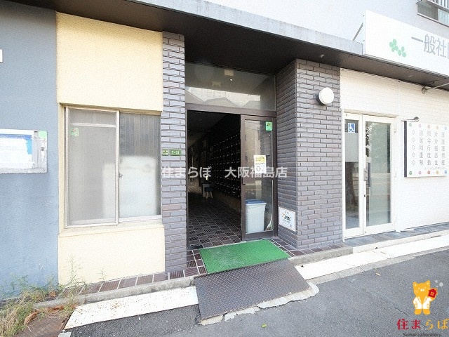 エントランス　共用部の印象も大切に