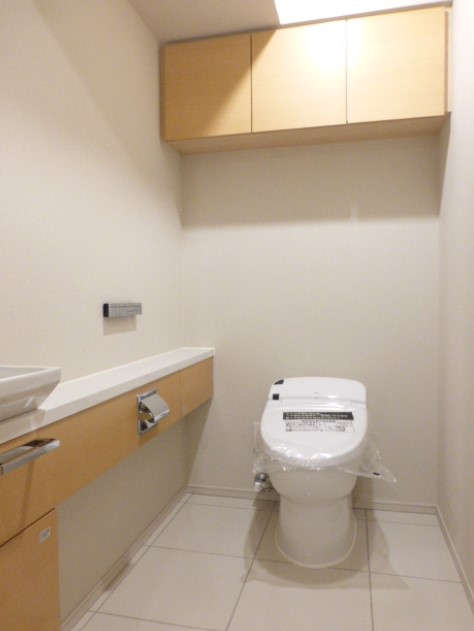 トイレ　別部屋参考写真