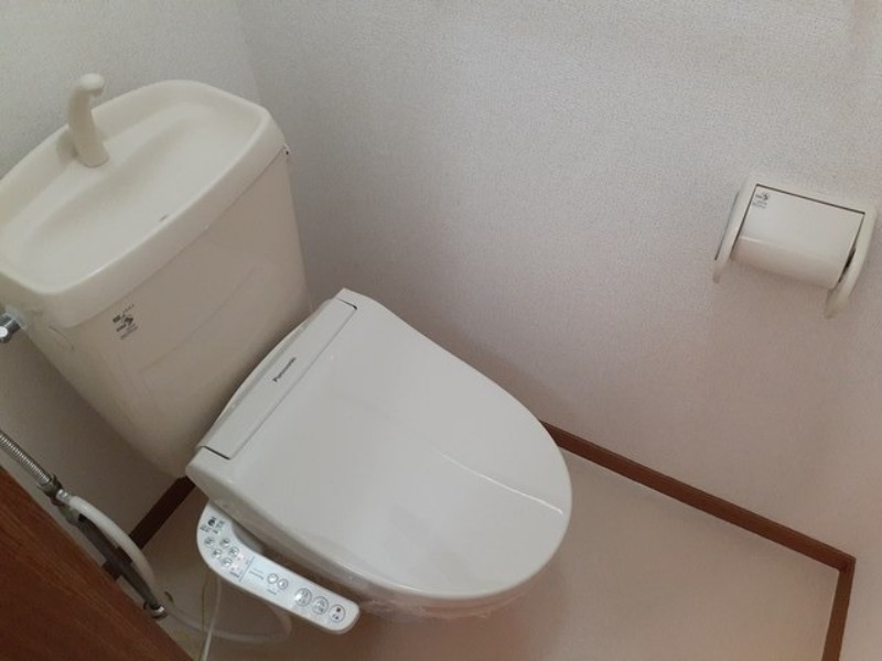 トイレ　図面と現状に相違がある場合には現状を優先