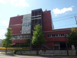 高校・高専　札幌市立札幌大通高校（高校・高専）まで321m