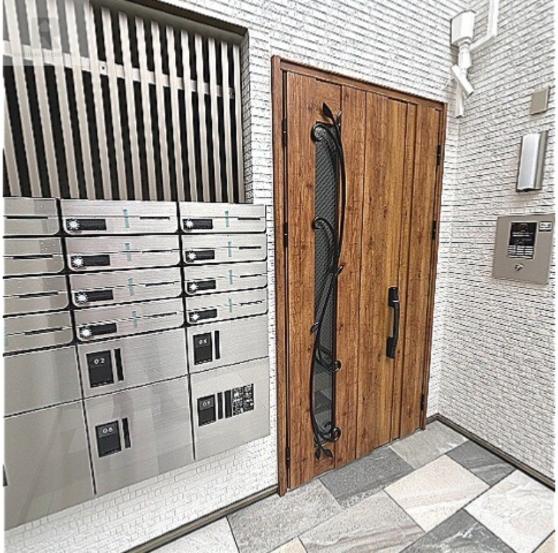 エントランス　同シリーズ物件♪