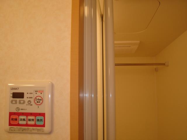 その他部屋・スペース　浴室乾燥機