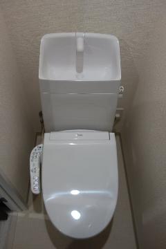 トイレ　トイレ