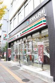 コンビニ　セブンイレブン 台東蔵前2丁目店（コンビニ）まで12m