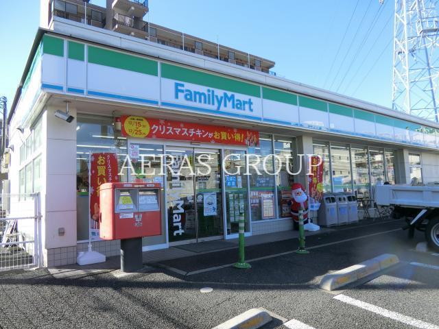 コンビニ　ファミリーマート 白鳥四丁目店（コンビニ）まで284m