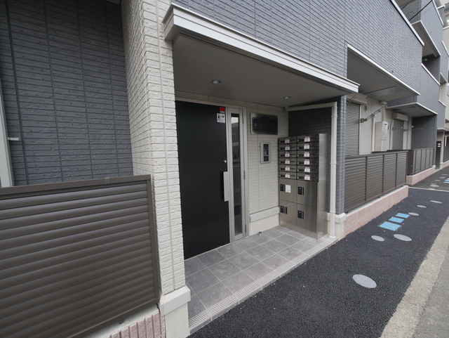 エントランス　★綺麗なエントランスですね★