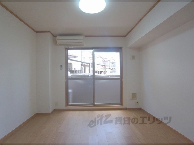 居室・リビング　洋室