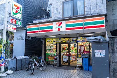 コンビニ　セブン-イレブン 大田区蒲田１丁目店（コンビニ）まで302m
