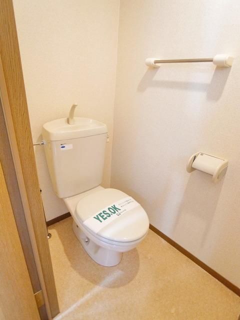 トイレ　同物件の別のお部屋のイメージ画像です。