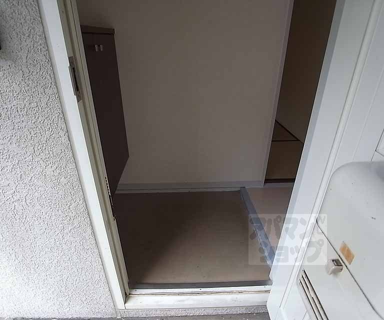 玄関　玄関です。
