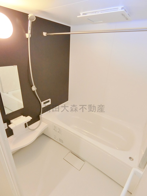 バス・シャワールーム　追焚+浴室乾燥機付きのバスルーム　お風呂