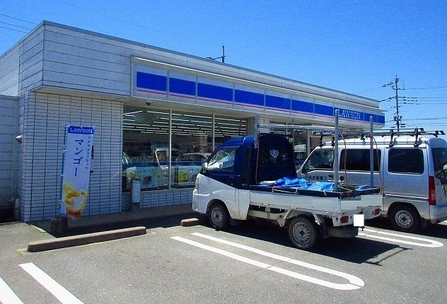 コンビニ　ローソン（コンビニ）まで1100m