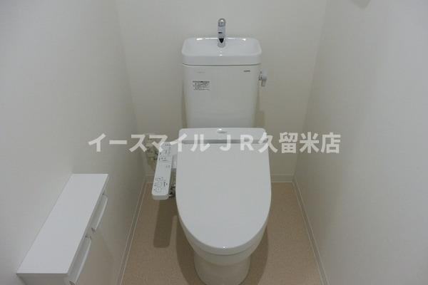 トイレ　トイレもきれいです