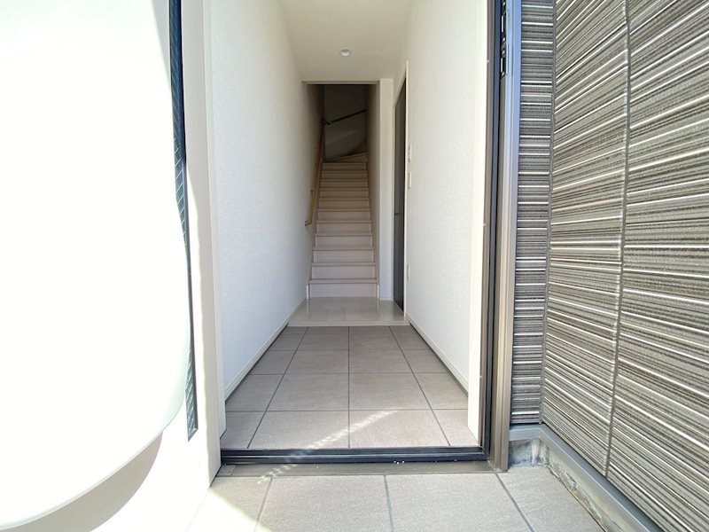 玄関　別のお部屋の写真です