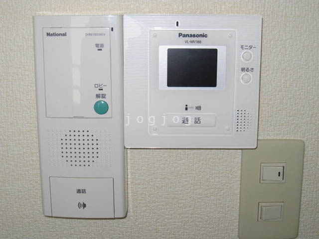 セキュリティ　モニター付きインターホンで来客確認も安心です！