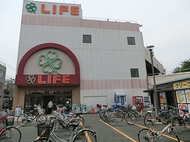 スーパー　ライフ経堂店（スーパー）まで665m