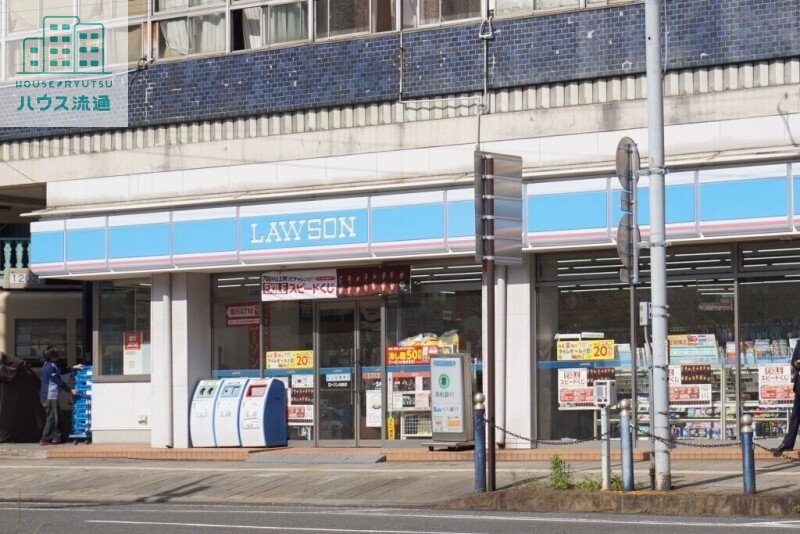 コンビニ　ローソン出島店（コンビニ）まで207m