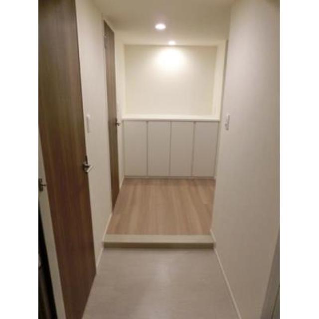 玄関　※写真は同タイプ住戸です。