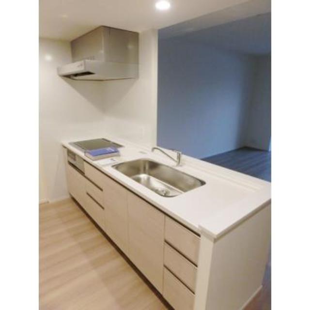 キッチン　※写真は同タイプ住戸です。
