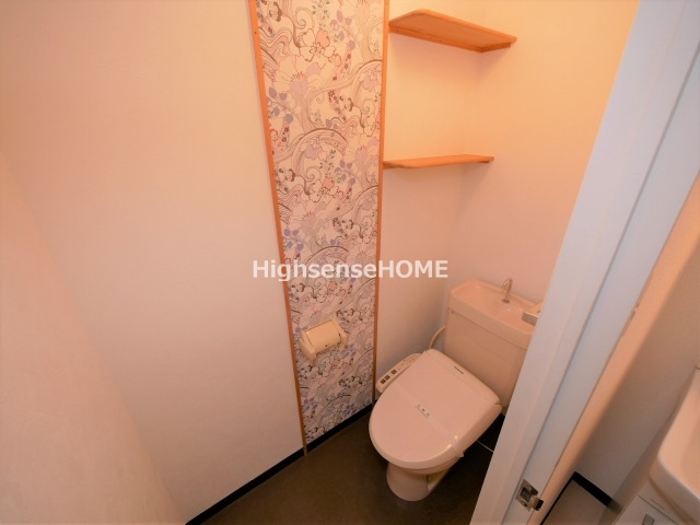 トイレ　コンパクトで使いやすいトイレです