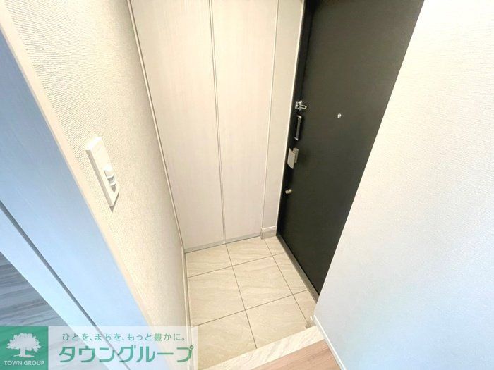 ドゥーエ東大前の玄関写真