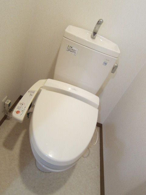 トイレ　タウンハウジング府中店まで