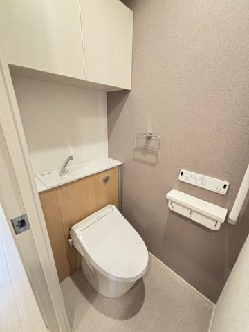 ネオ・ツリー・レジデンス難波のトイレ写真