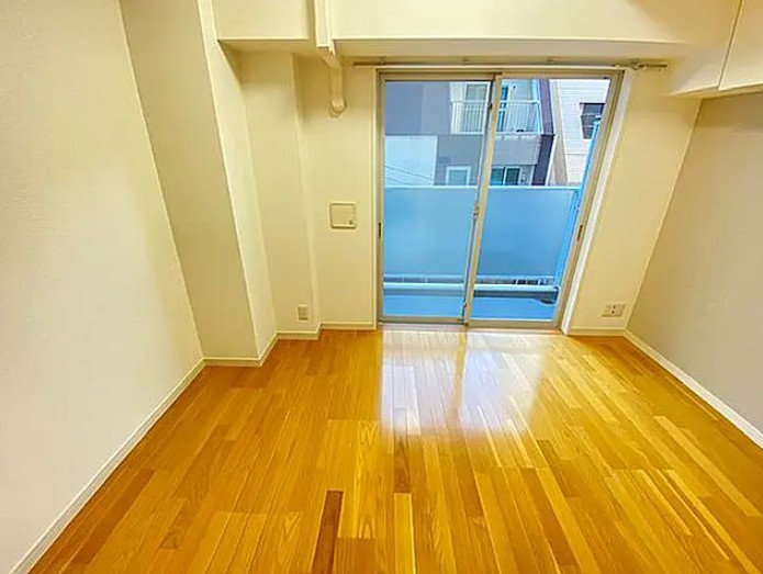 居室・リビング　★在宅ワークにも使い勝手の良い1LDK★