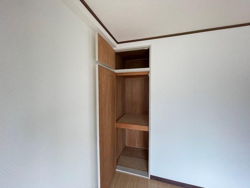 収納　※別部屋の写真です
