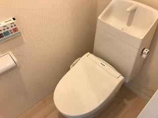 トイレ　図面と現状に相違がある場合には現状を優先