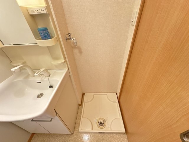 その他設備　洗濯機置場