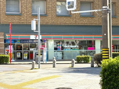 コンビニ　セブンイレブン 名古屋名駅3丁目店（コンビニ）まで129m
