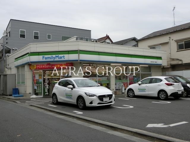 コンビニ　ファミリーマート大田中央三丁目店（コンビニ）まで314m