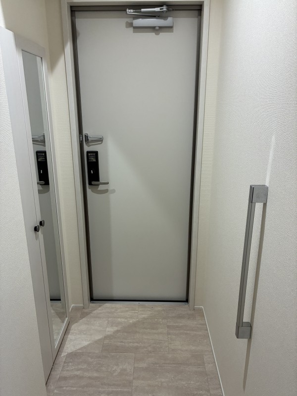 玄関　明るい玄関です