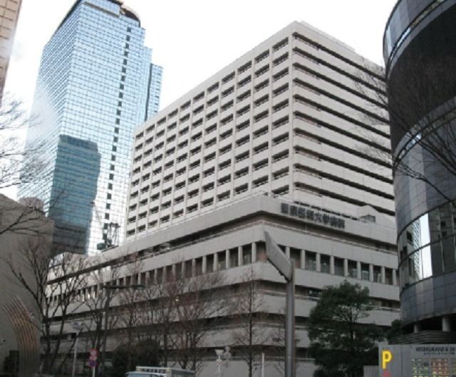 病院　東京医科大学病院（病院）まで786m