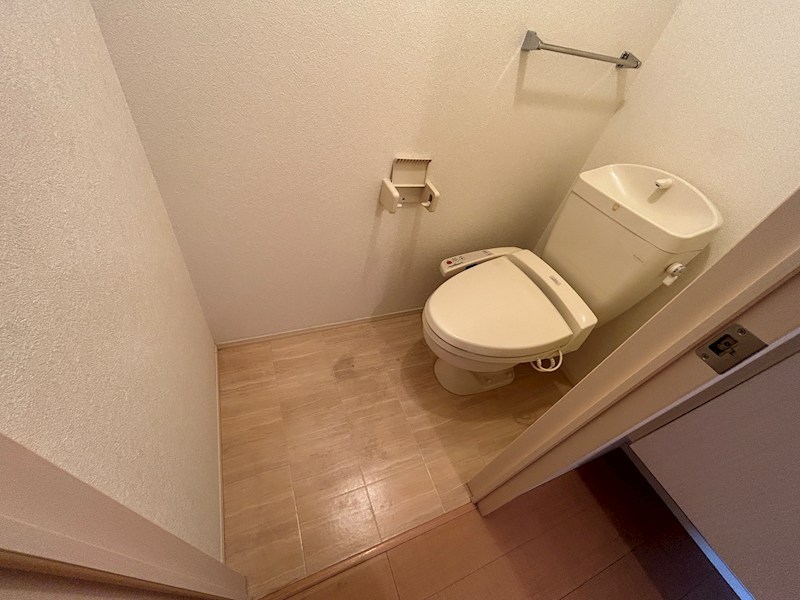 クレール B棟のトイレ写真