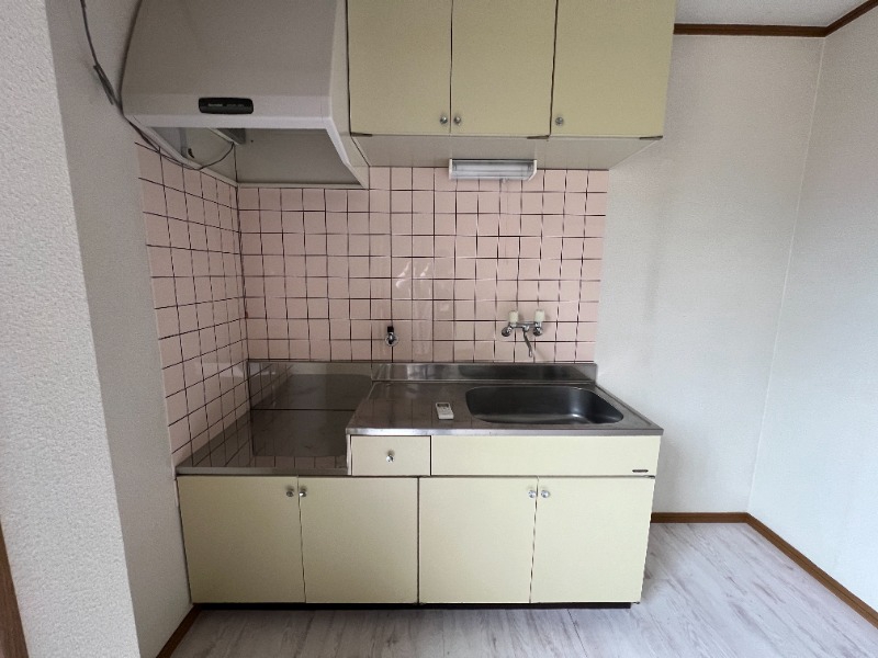 キッチン　別号室イメージ