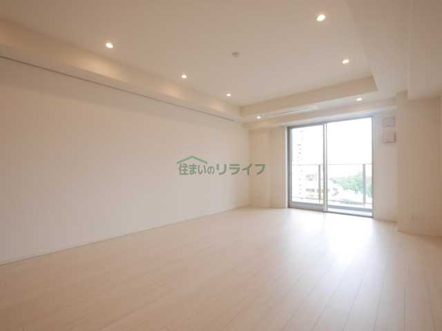 コンフォリア新宿イーストサイドタワーの内装写真