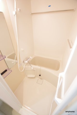 LIVIAZ NAMBA RENOMの風呂写真