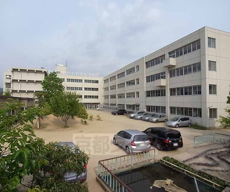 小学校　莵道第二小学校（小学校）まで225m